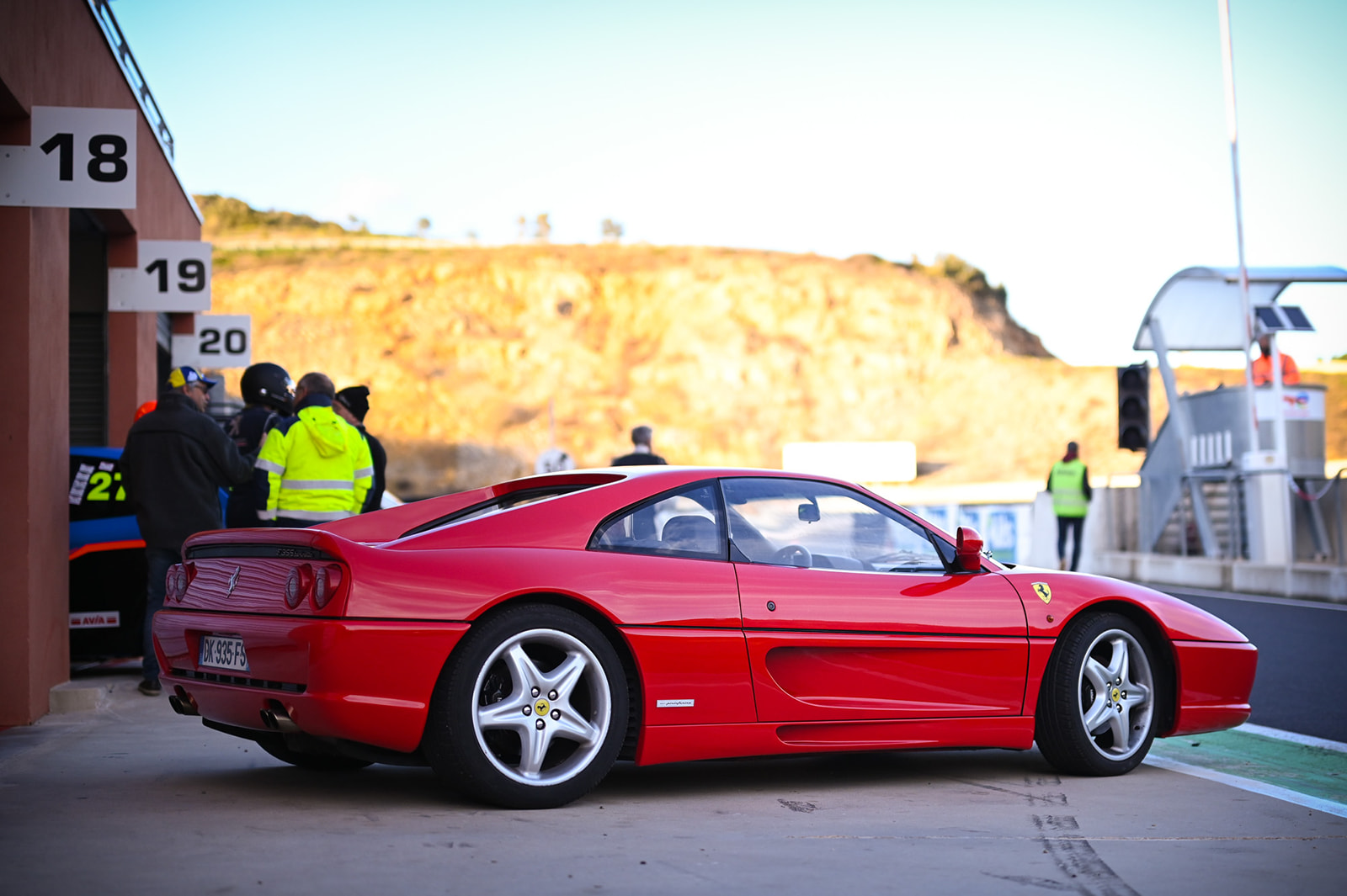 F355